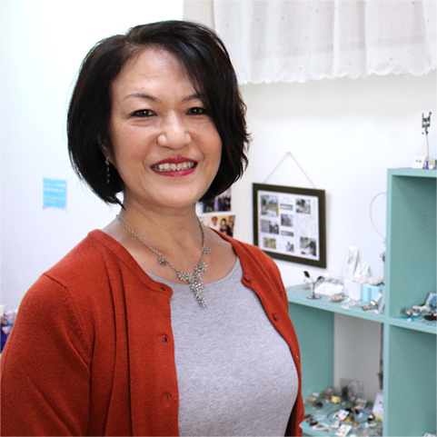 菅野 位津子